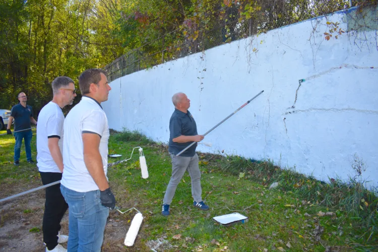 ‘We want to give something back’